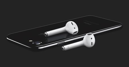 Czy Wy też uważacie, że Apple zepsuł ekran powitalny w nowym iOS 10? #sonda