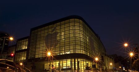 Apple tłumaczy się z braku szyfrowanego jądra. Oczywiście o pomyłce nie ma mowy