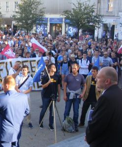 Manifestacja w obronie europejskich kobiet w Poznaniu. Feministki nie wezmą w niej udziału. "On bardziej szkodzi kobietom niż uchodźcy"