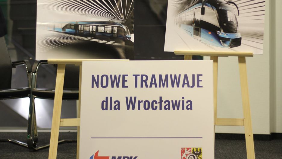 Wrocław. Umowa na nowe tramwaje podpisana. Pierwszy dotrze w ciągu dwóch lat