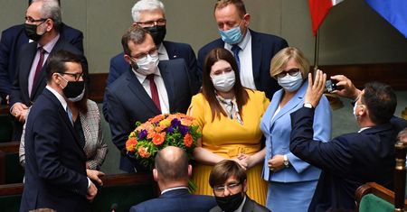 Minister Puda zostaje. Piekarska: pomyliłam się w głosowaniu