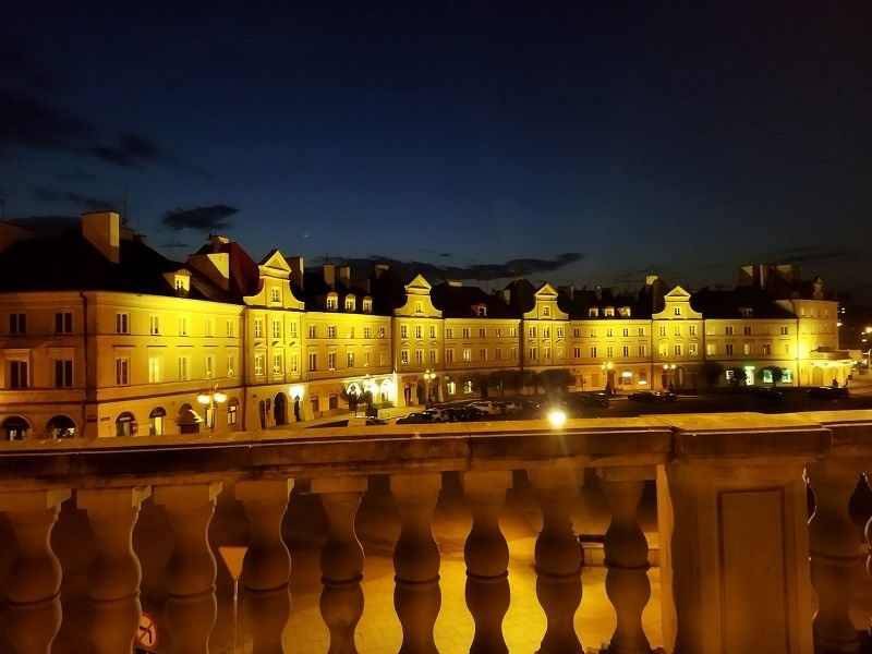 Efekt PO wymianą oświetlenia na pl. Zamkowym