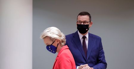 "Fakty, traktaty, dokumenty". Zalewska o debacie z udziałem Morawieckiego w PE