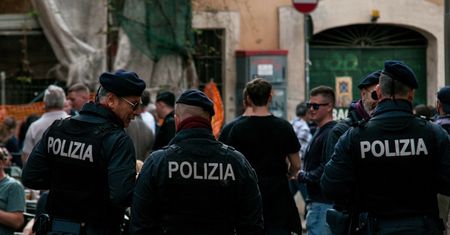 Mieli zapłacić po weselu. Policja szuka Polki i Włocha