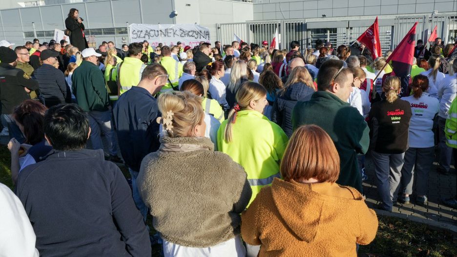 Strajk ostrzegawczy nie pomógł. Ruszył strajk generalny w Valeo