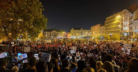 Strajk kobiet w Poznaniu. Policja użyła gazu