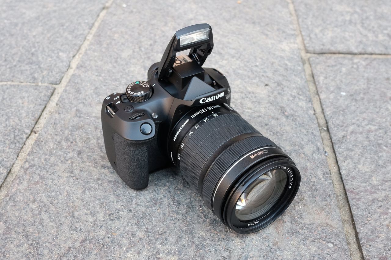 Canon EOS 1300D