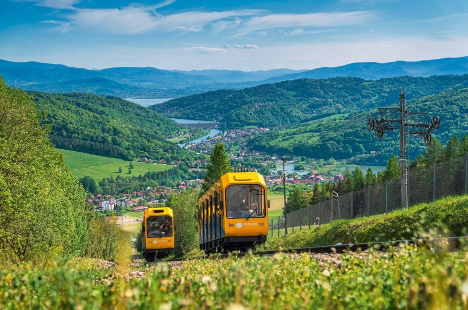 Widoki w ośrodku Grupy PKL na Górze Żar