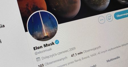 Podszywali się pod Elona Muska. Ukradli ponad milion złotych w Bitcoinach