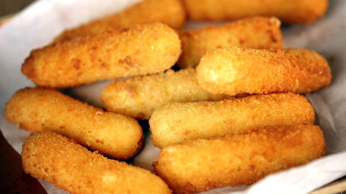 Paluszki ziemniaczane możesz podać do obiadu lub na przekąskę