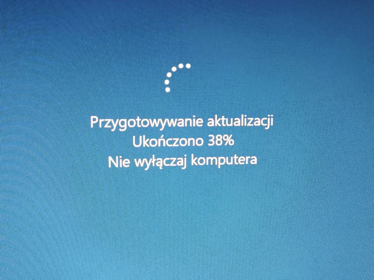 Błąd w Windows 10 20H2. Ponowna instalacja uniemożliwia zachowanie plików