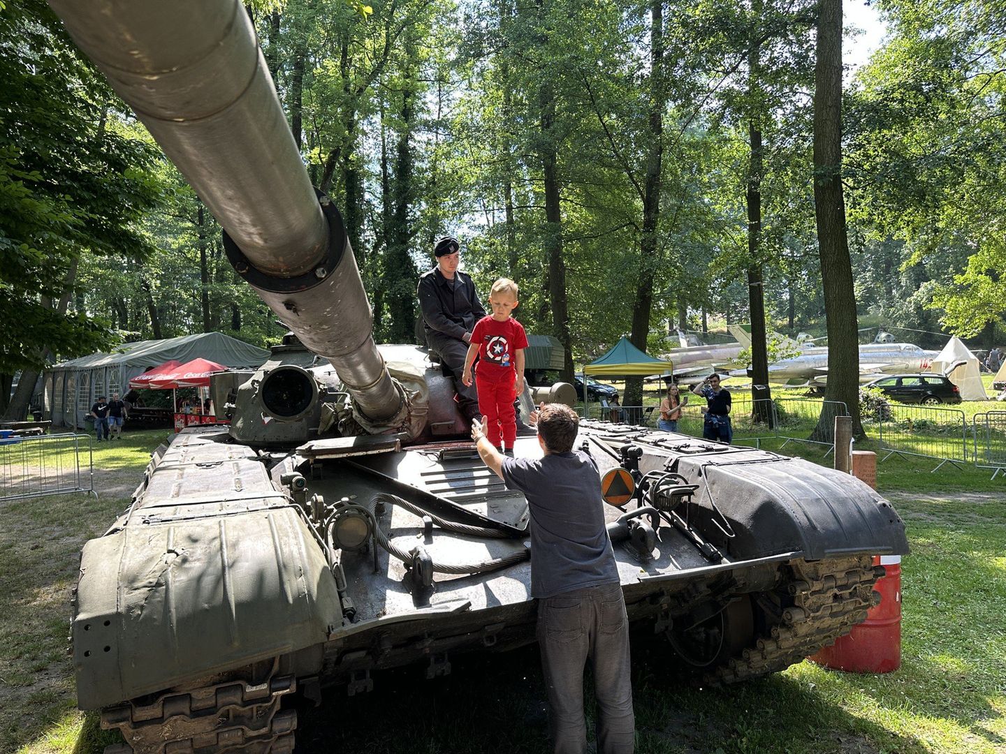 W niedzielę (15.06), najbliższą Świętu Wojsk Pancernych i Zmechanizowanych (przypada 17 czerwca), w godz. 10-17, w Lubuskim Muzeum Wojskowym odbędzie się Piknik Czołgisty.  