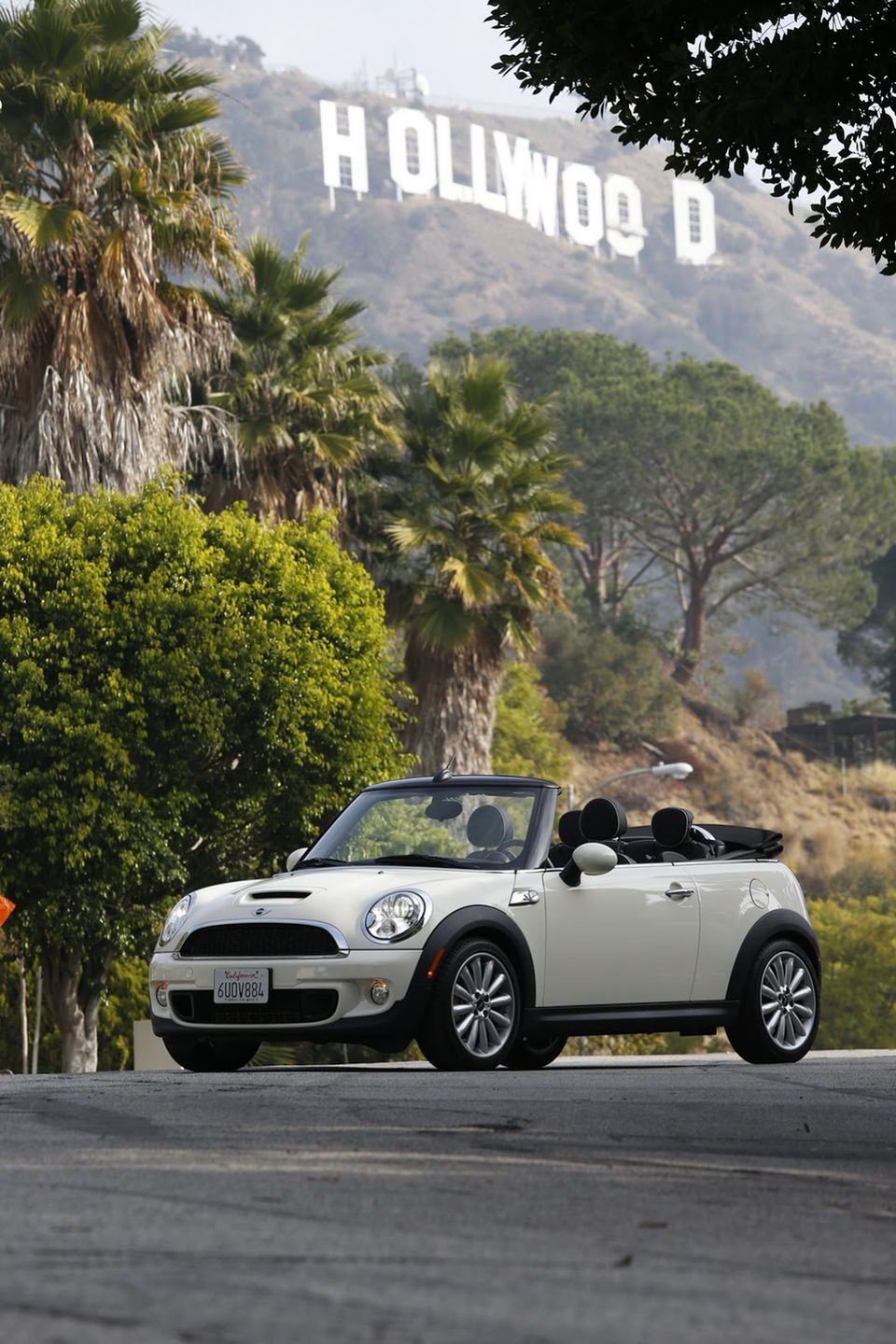 Galeria Mini jako celebracja sprzedaży półmilionowego egzemplarza w USA 10