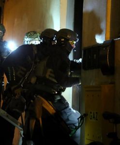 Warszawa. Osiem osób zatrzymanych ws. brutalnego morderstwa na Grochowie