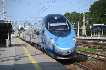 Pendolino raczej nie dojedzie do Przemyśla. PKP Intercity odpowiedziało radnym Przemyśla