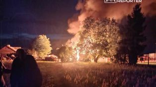Pożar domu na Mazowszu. Budynek objęty był cały ogniem