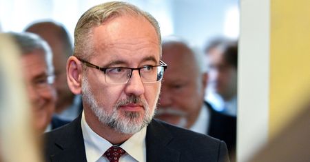 Awantura po wpisie ministra Niedzielskiego. Jest zawiadomienie do prokuratury