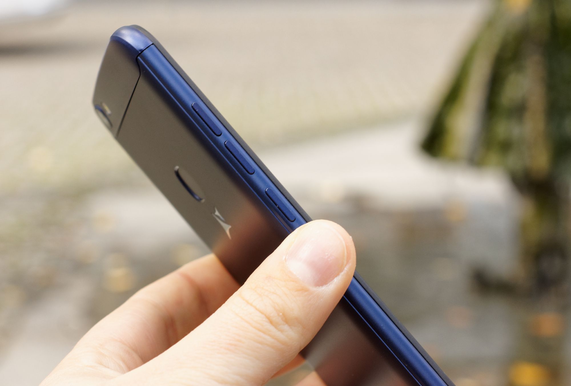 Test Allview X4 Soul mini S – czy smartfon z 1 GB RAM ma jeszcze sens? 3