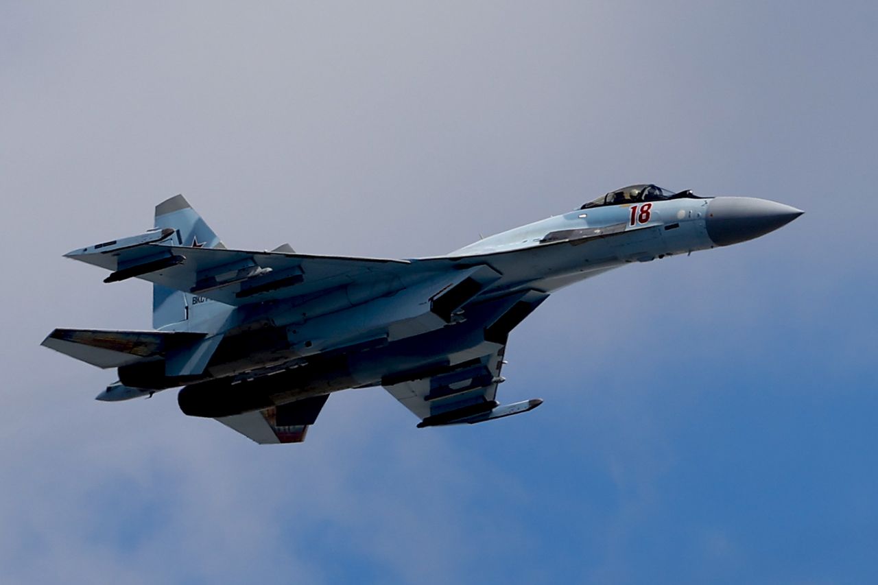 Samolot Su-35S - z takich maszyn zrezygnował Egipt i Iran