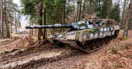 "Der Spiegel": Polska zarzuca Niemcom złamanie słowa ws. czołgów Leopard