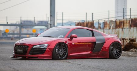 Audi R8 z pakietem Liberty Walk