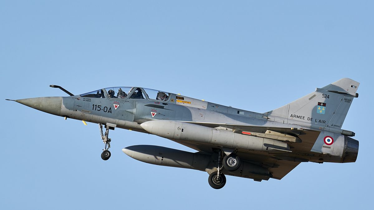 ALBACETE, CASTILLA-LA MANCHA, SPAIN - FEBRUARY 22: A French Mirage 2000 aircraft performs combat air maneuvers in the vicinity of the Los Llanos air base on February 22, 2022, in Albacete, Castilla-La Mancha, Spain. The maneuvers are conducted during one of the NATO Tactical Leadership Program (TLP) courses, better known as NATO Pilot School. Currently, the TLP organization is made up of ten NATO countries: Belgium, Denmark, France, Germany, Greece, Holland, England, Italy, Spain and the United States, although other nations also participate by contracting their assistance. The pilots take advantage of these practices to prepare themselves for a possible war in Ukraine. (Photo By A. Perez Meca/Europa Press via Getty Images)