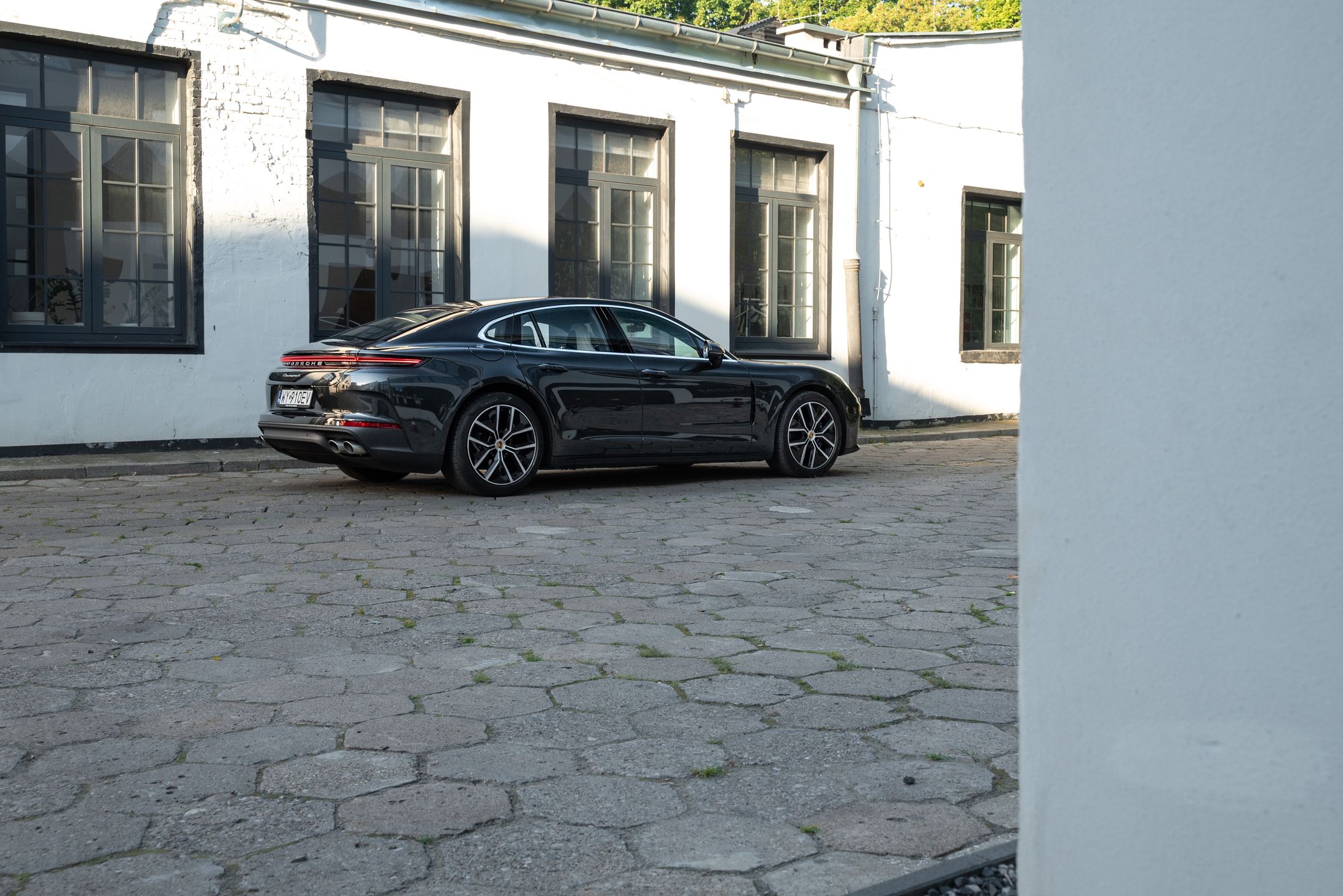 Porsche Panamera 4