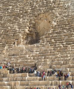 Trzy powody, dla których nigdy nie powinieneś zwiedzać piramid w Egipcie