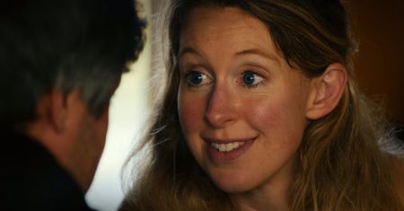 Cała prawda o Elizabeth Holmes? Ten film zaskoczy was tysiące razy