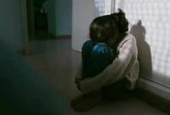 Dramat w rodzinie zastępczej. Kolejna dziewczynka była molestowana
