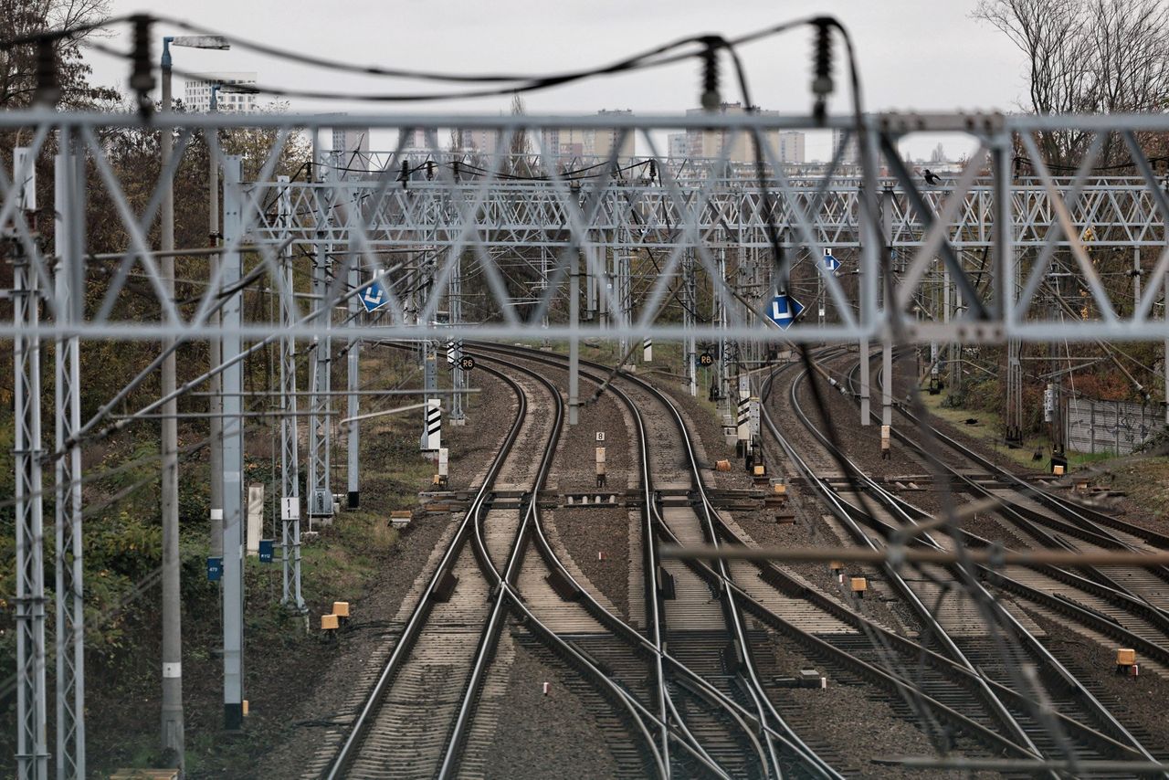 Kolej w Polsce celem numer jeden. Przeciwnik jest nieuchwytny