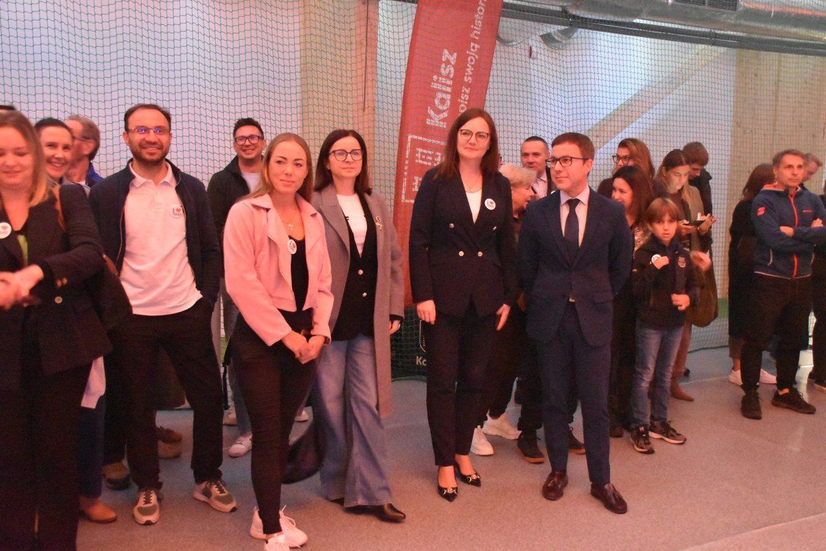 W sobotę, 11 października odbyło się uroczyste otwarcie całorocznej hali do gry w tenisa