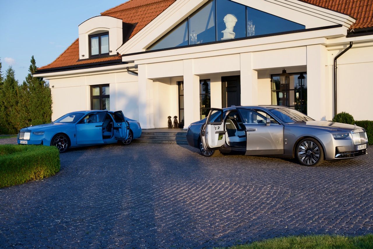 Rolls-Royce Black Badge Ghost
