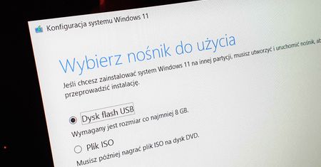 Windows 11 z pendrive'a lub pliku ISO. Zobacz, jak utworzyć nośnik