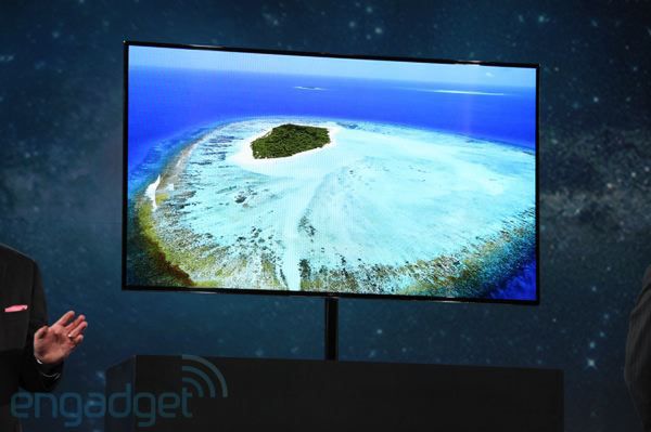 OLED Samsunga na CES (fot. engadget.com)