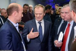 Tusk i Budka przed telewizorem. "Jesteśmy jedną drużyną"