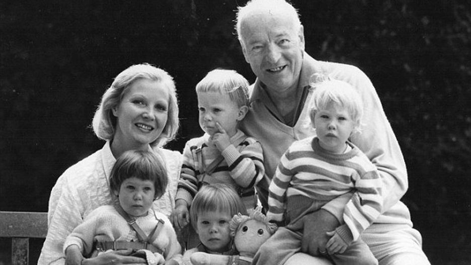 W wieku 70 lat po raz pierwszy został ojcem