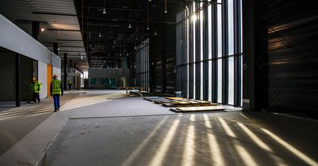 Nowe zdjęcia z budowy lotniska w Radomiu. Pierwszy samolot ma wystartować w 2022 r.