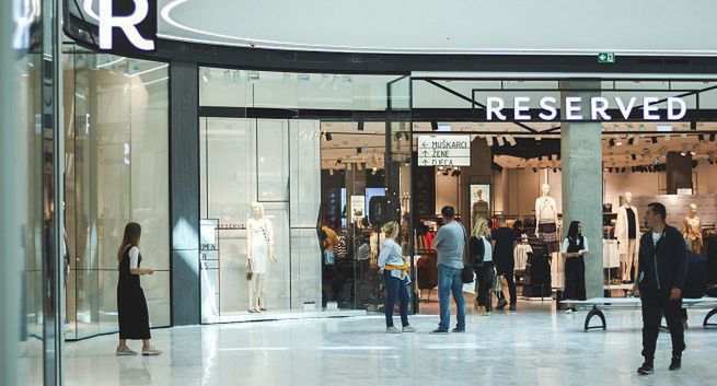 Akcje grupy LPP i Asbisu ponad 20 proc. w dół, mocno tracą też Grupa Pracuj i Amrest