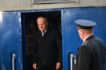 Dlaczego Donald Tusk podróżował innym wagonem? Ukraińska strona wyjaśnia