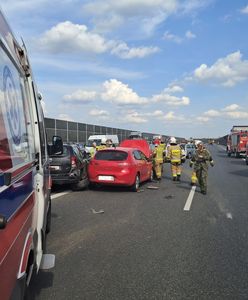 Karambol na A4. Sześć aut zderzyło się pod Bochnią
