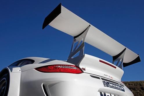 Porsche-911-GT3-R-1