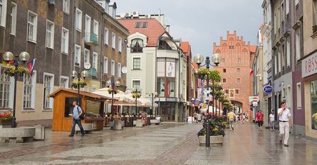 Pogoda w Olsztynie. Prognoza na poniedziałek 16 marca. Chmury i przelotny deszcz