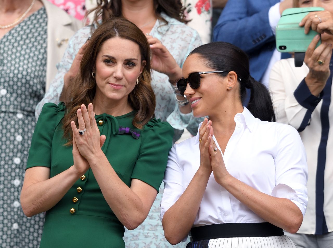 Meghan Markle podarowała Kate Middleton luksusowy prezent. Niewiele tym wskórała