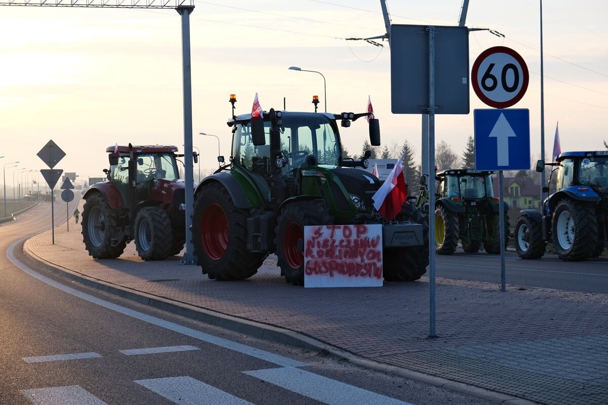 Protest rolników w Maryninie/Stasinie przy węźle Lublin Węglin