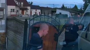 37-latek uciekał skradzionym kamperem. Został zatrzymany po pościgu