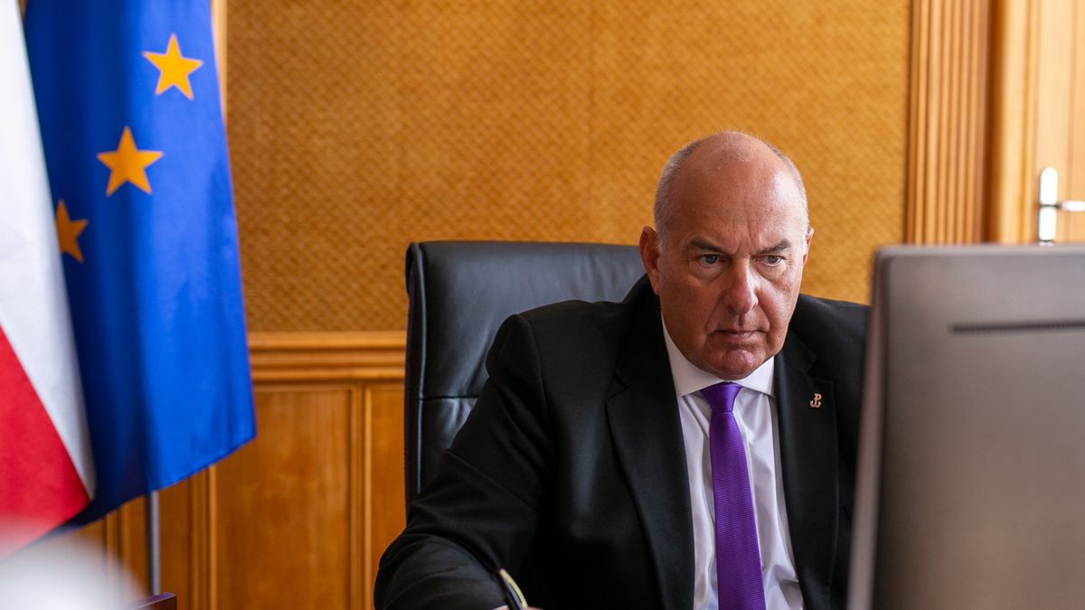 Minister Kościński nie wyklucza wprowadzenia podatku przychodowego dla firm 