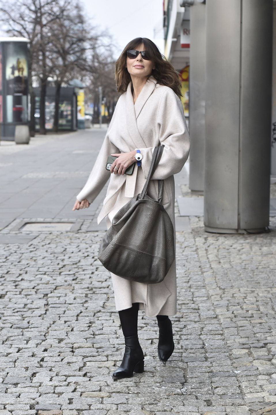 Renata Gabryjelska pod studiem "Dzień Dobry TVN"