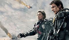 Tom Cruise i Emily Blunt w filmie "Live Die Repeat and Repeat"