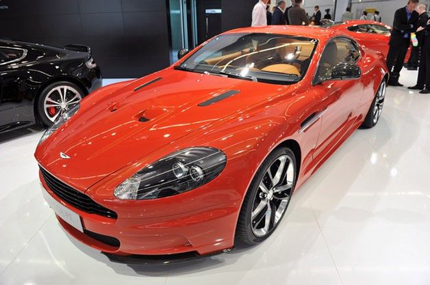 Aston Martin DBS Carbon Edition